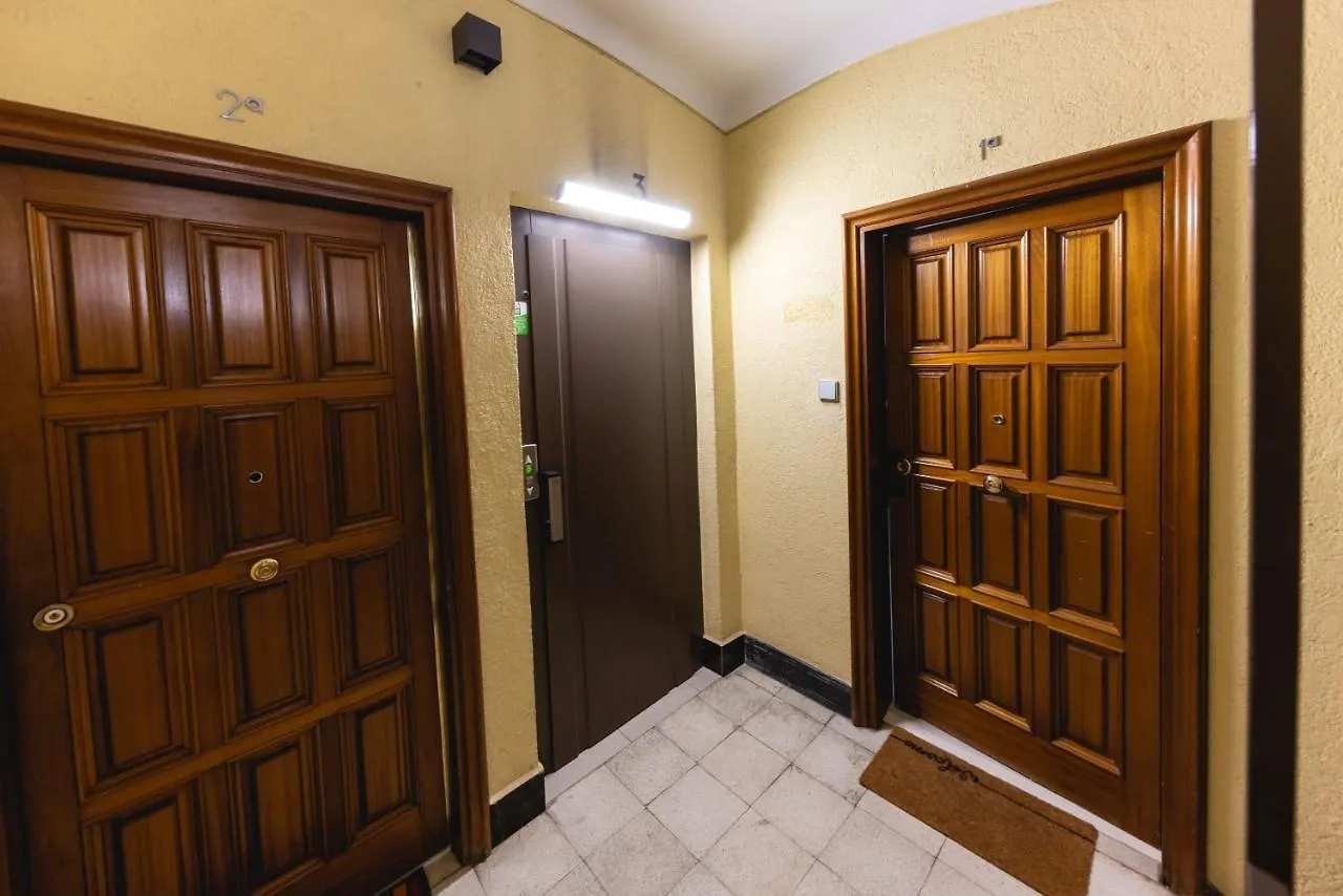 Bravissimo Les Voltes, Modern 1-Bedroom Apartment Χιρόνα